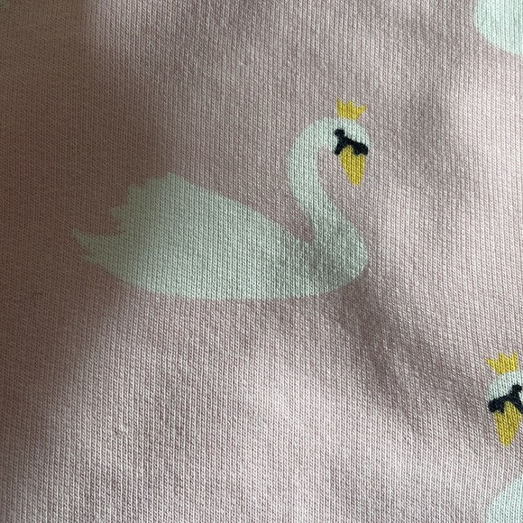 Monica + Andy - swan sweatshirt size 6-12 - Picture 4 of 4